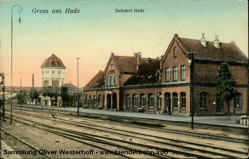 Ansicht des Bahnhofs Hude um 1910.