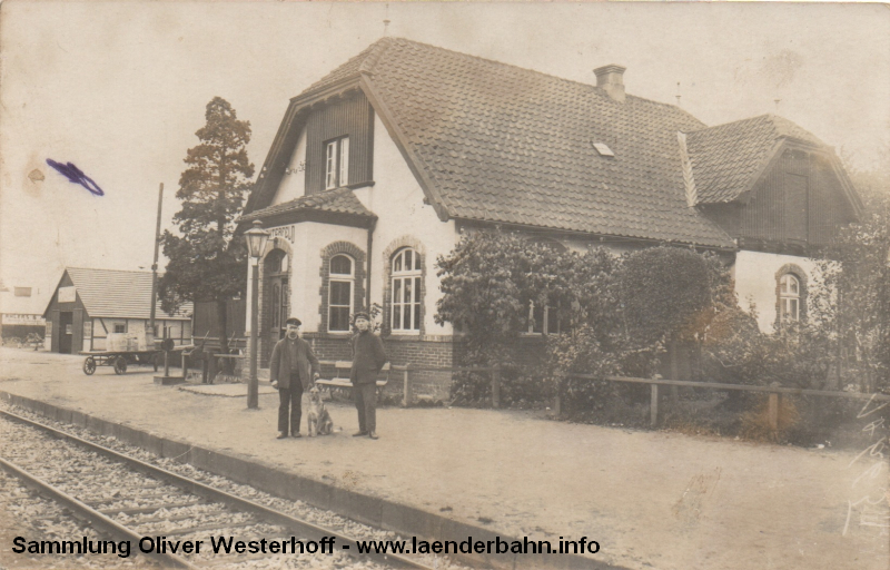 Ein altes Foto zeigt den Bahnhof Rechterfeld etwa Mitte der 1920er Jahre.