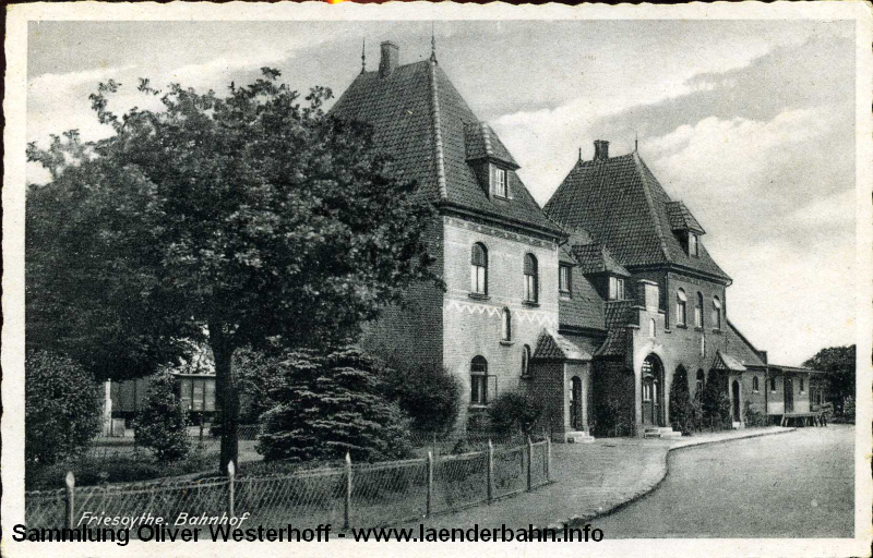 Unverändert zeigt sich der Bahnhof auch später, wie auf dieser nicht gelaufenen Ansichtskarte (vermutlich aus den 1930er Jahren) zu erkennen ist.